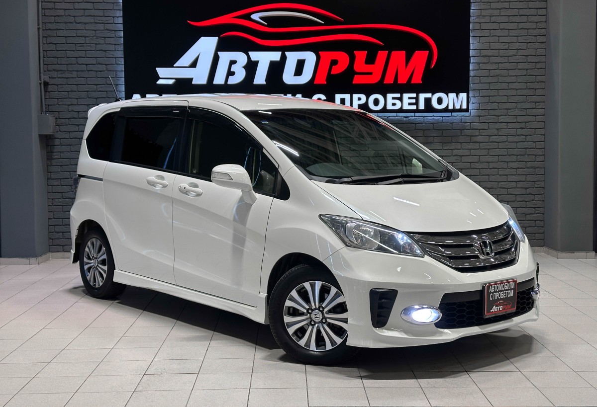 Минивэн Honda Freed 2012 года, 1147000 рублей, Красноярск