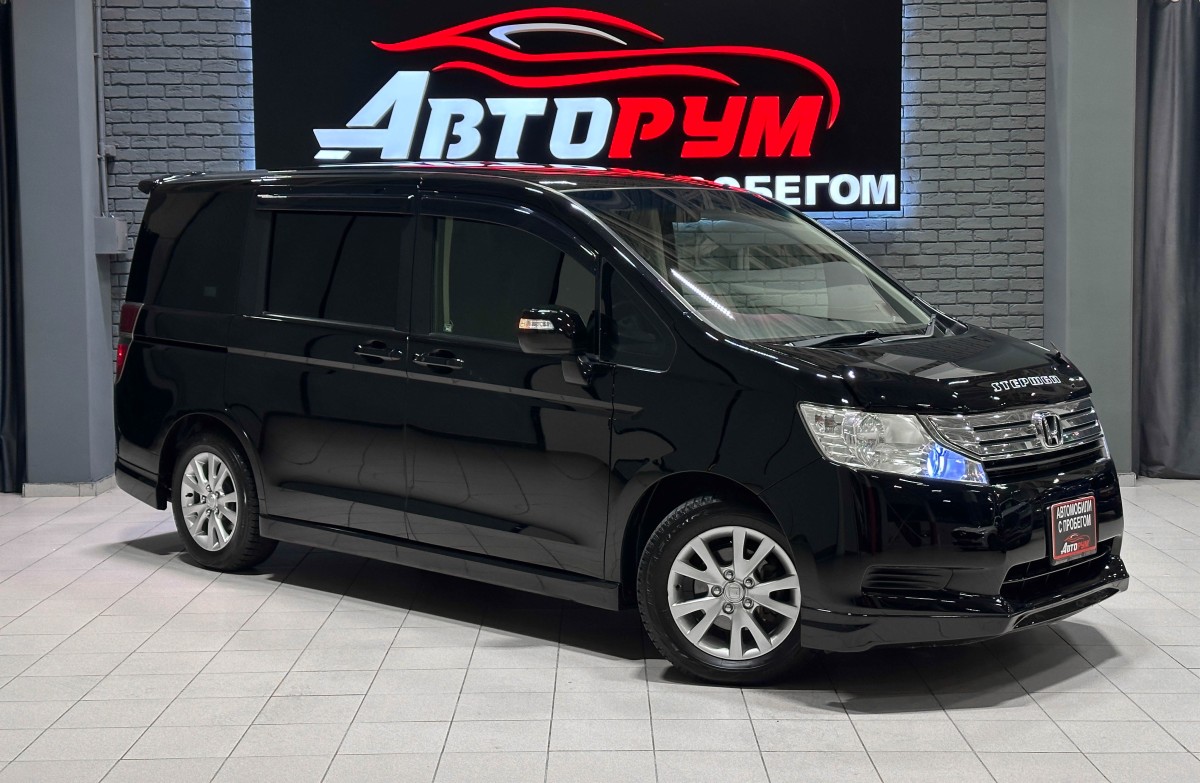 Минивэн Honda Stepwgn Spada 2011 года, 1350000 рублей, Красноярск