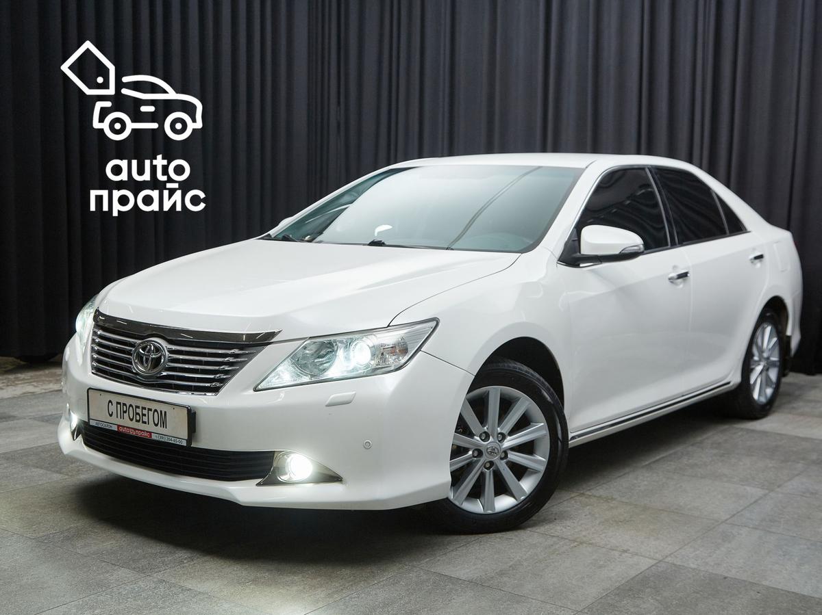 Седан Toyota Camry 2014 года, 1699000 рублей, Красноярск